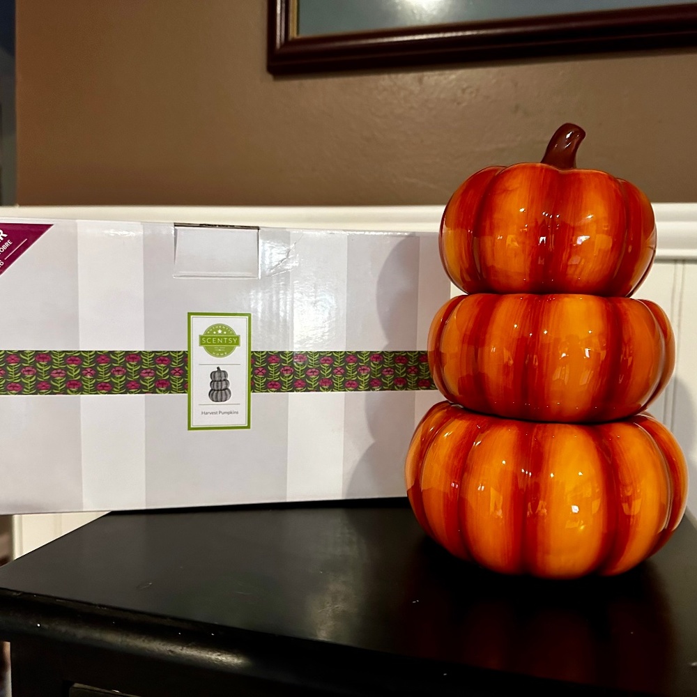 Harvest Pumpkins Scentsy Warmer